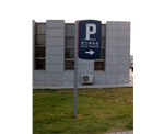 北汽員工停車場提示牌